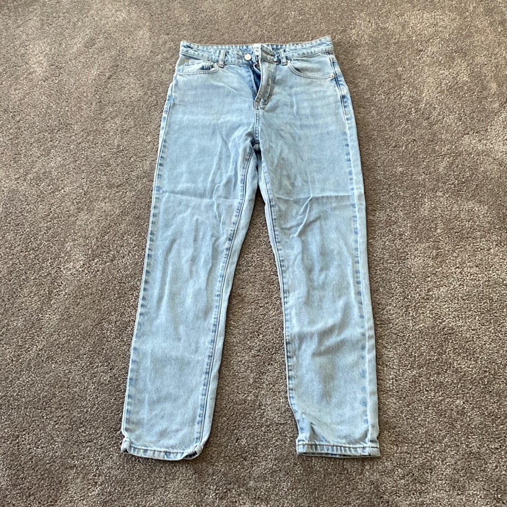 Princess Polly Light Wash Jeans SIZE 4